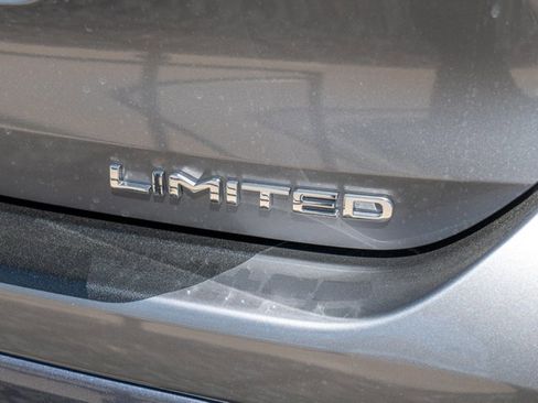 New 2026 Toyota Highlander Limited image 10