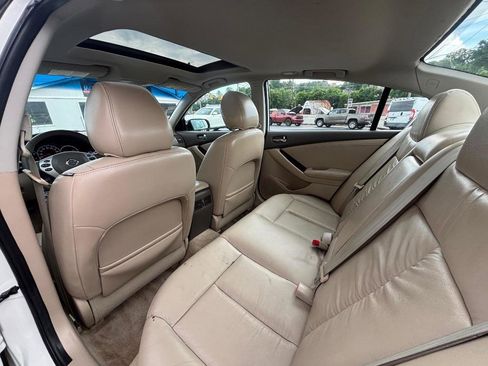 Used 2011 Nissan Altima 2.5 SL w/ 2.5SL Pkg FWD image 26