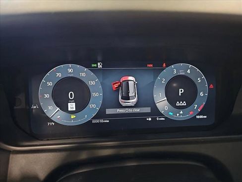 Used 2026 Land Rover Range Rover Velar Dynamic SE AWD/4WD image 19