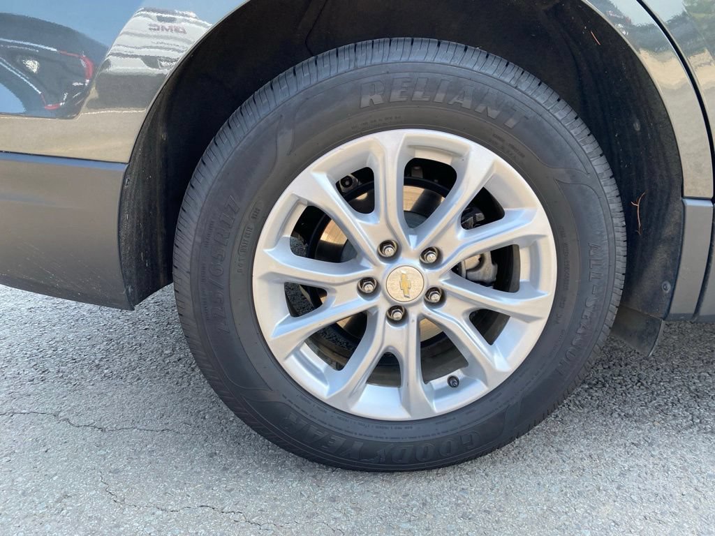 Used 2020 Chevrolet Equinox LT FWD image 9