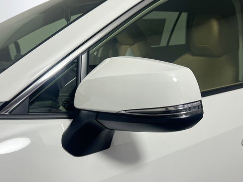 Used 2025 Toyota RAV4 LE image 12