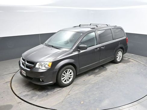 Used 2019 Dodge Grand Caravan SXT image 31