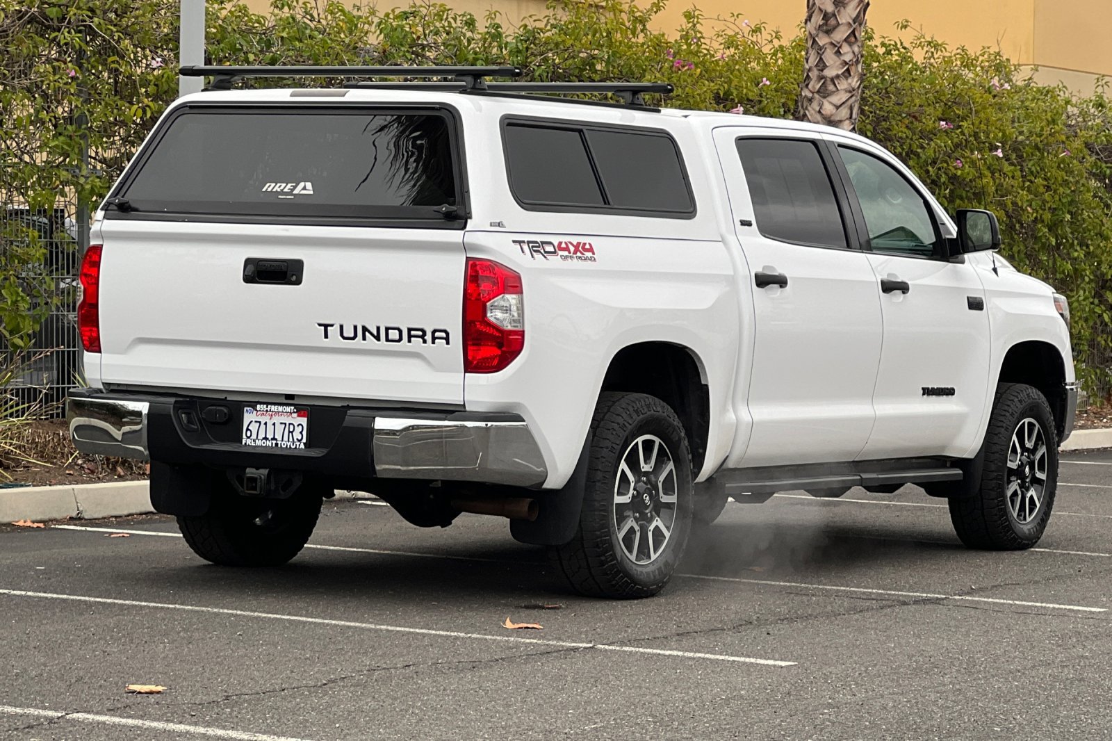 Certified 2019 Toyota Tundra SR5 w/ TRD Off Road Package AWD/4WD image 4