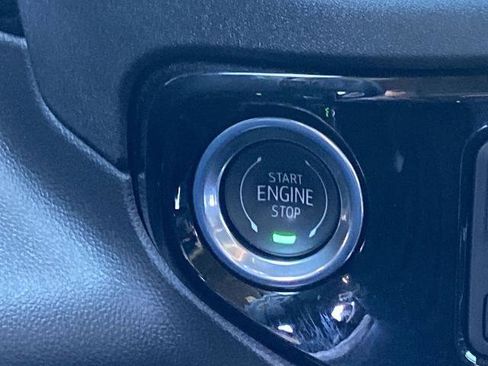 Used 2026 GMC Sierra 1500 SLT w/ SLT Premium Package image 12