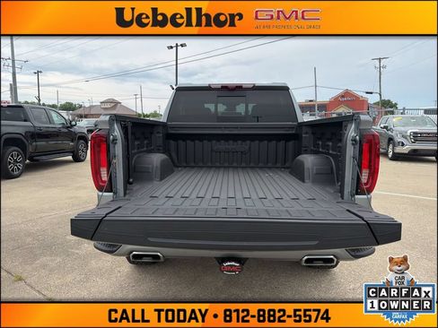 Used 2023 GMC Sierra 1500 AT4 w/ AT4 Premium Package AWD/4WD image 10