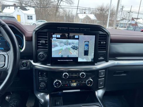 Used 2021 Ford F150 Lariat w/ Equipment Group 502A High image 38