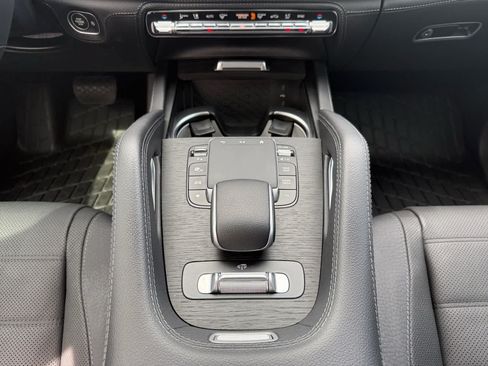 Used 2024 Mercedes-Benz GLE 580 4MATIC image 15