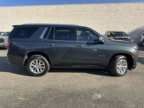 Used 2022 Chevrolet Tahoe Premier image 3