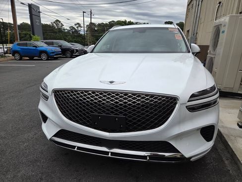 Used 2024 Genesis GV70 2.5T w/ Advanced Package AWD/4WD image 2