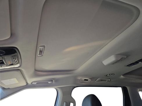New 2026 Kia Carnival SX Prestige FWD image 19