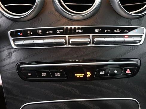 Certified 2022 Mercedes-Benz GLC 43 AMG 4MATIC image 11