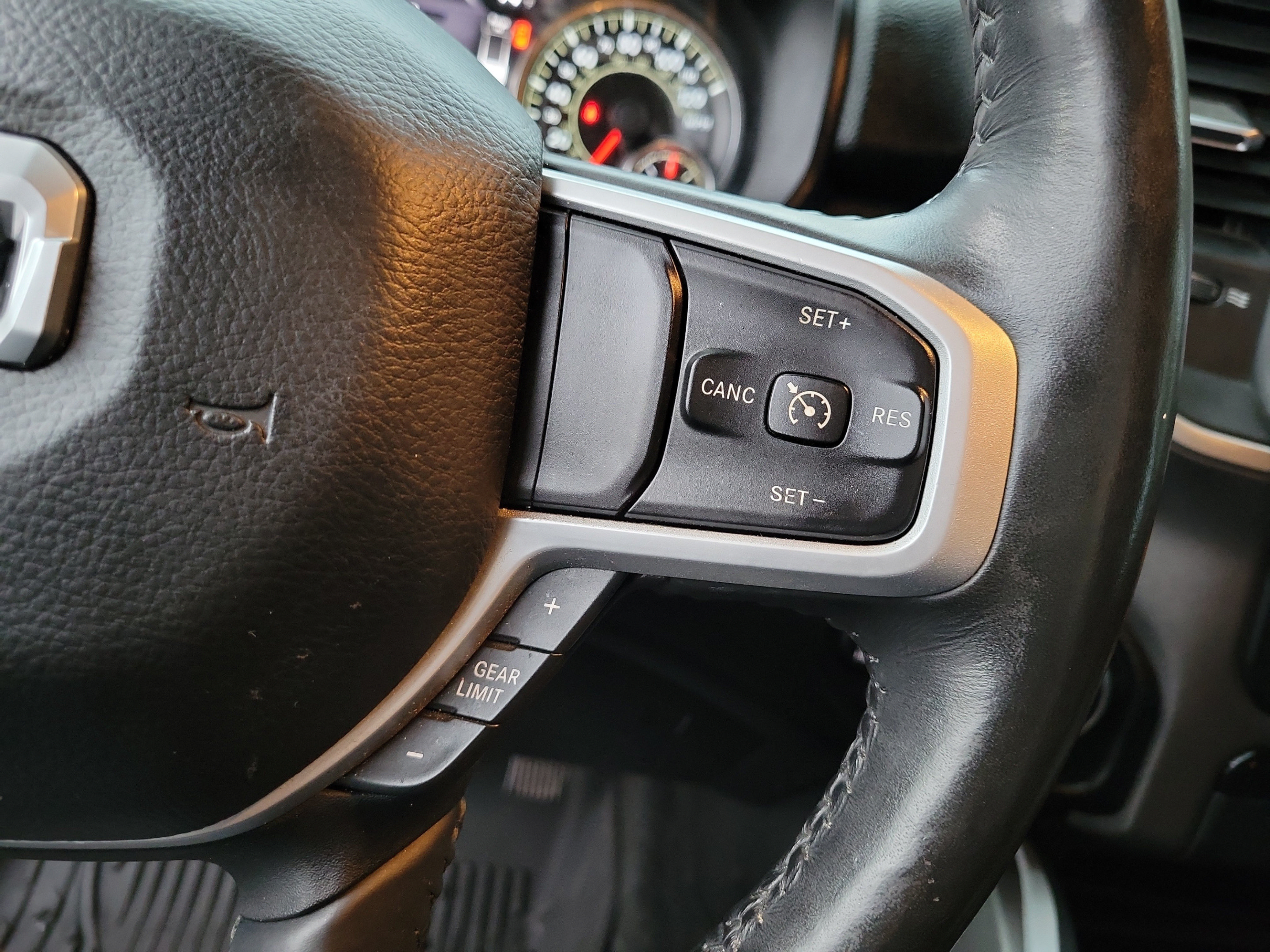 Used 2021 RAM 1500 Big Horn AWD/4WD image 25