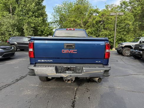 Used 2016 GMC Sierra 3500 SLE w/ SLE Preferred Package AWD/4WD image 5