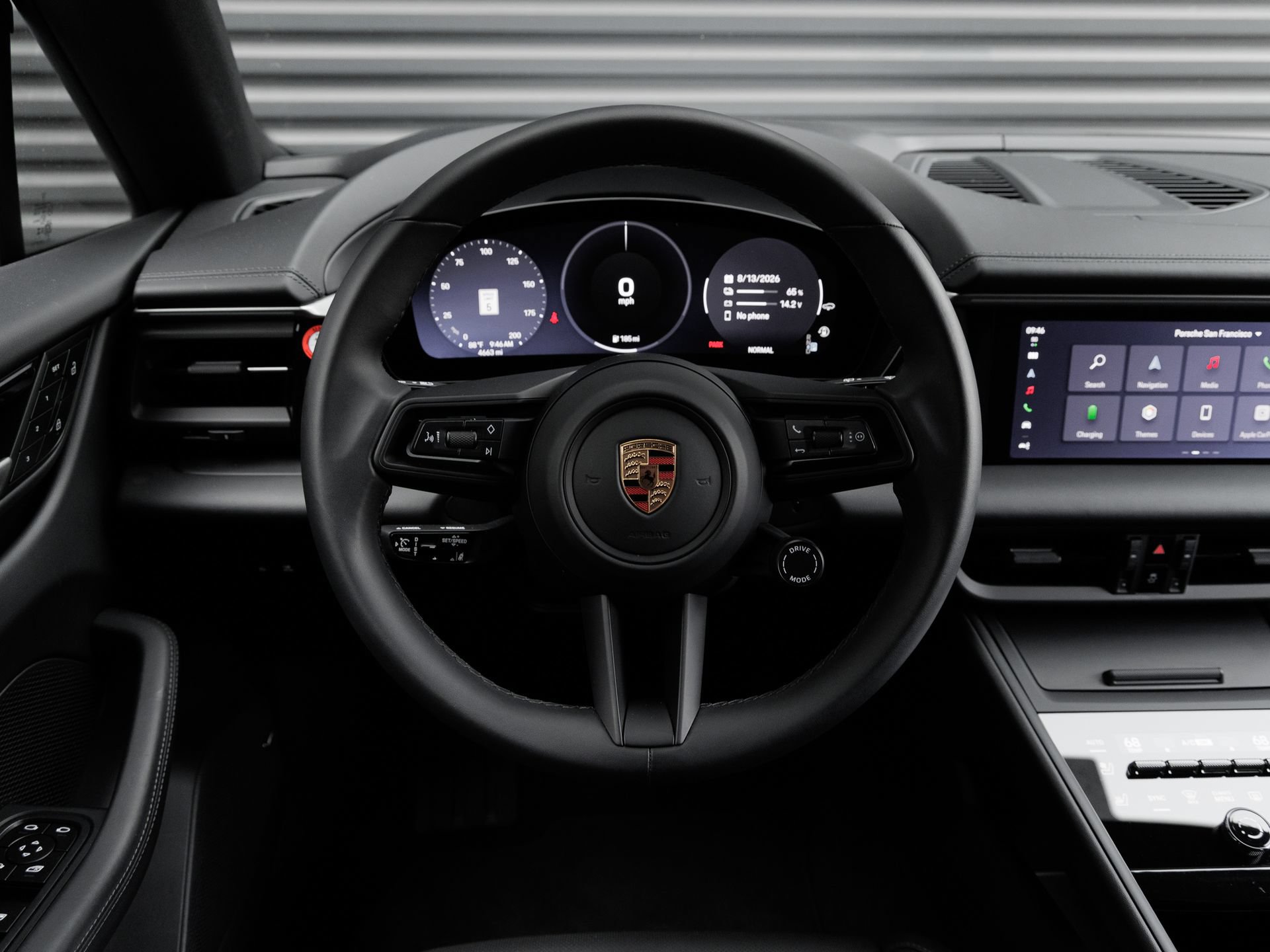 Certified 2025 Porsche Macan Electric RWD image 16
