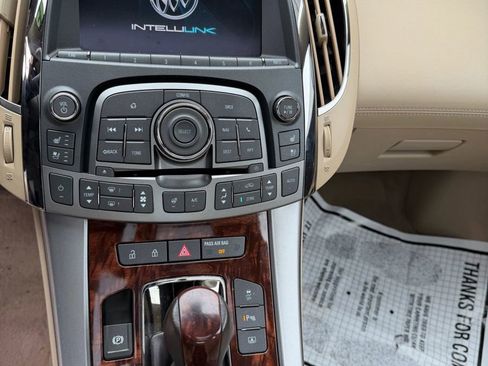 Used 2013 Buick LaCrosse Touring FWD image 11