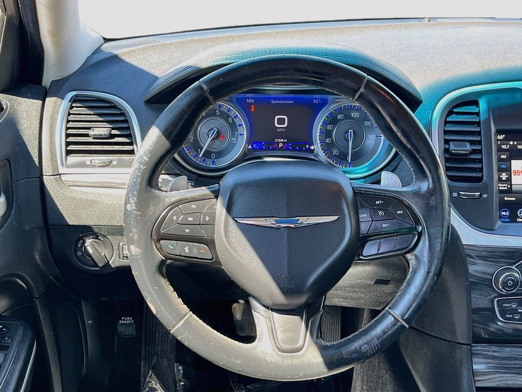 Used 2022 Chrysler 300 Touring w/ Sport Appearance Package RWD image 11