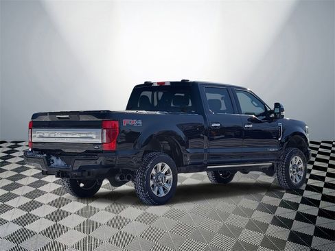 Used 2022 Ford F350 Platinum image 4
