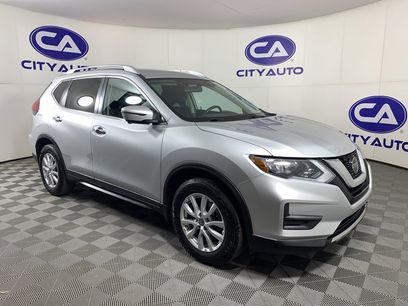 Used 2018 Nissan Rogue SV w/ Premium Package