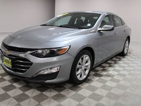 Used 2024 Chevrolet Malibu LT image 6