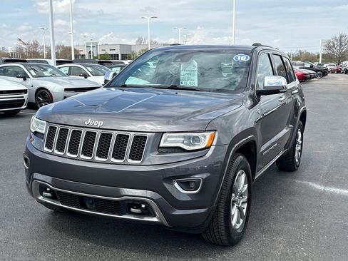 Used 2016 Jeep Grand Cherokee Overland w/ Advanced Technology Group image 7