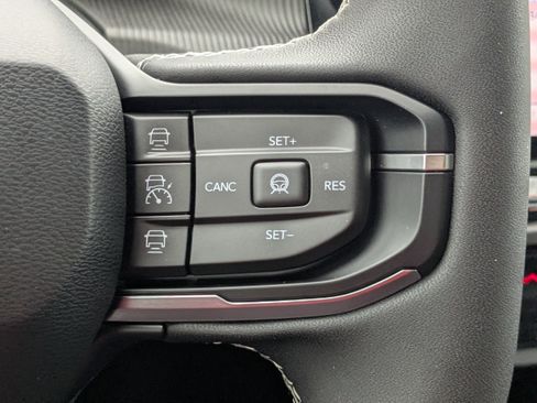 New 2026 Jeep Cherokee Overland image 25