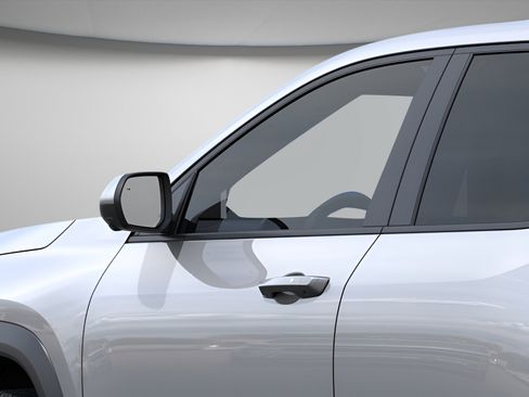 New 2026 Chevrolet Equinox LT w/ Safety and Technology Package AWD/4WD image 22
