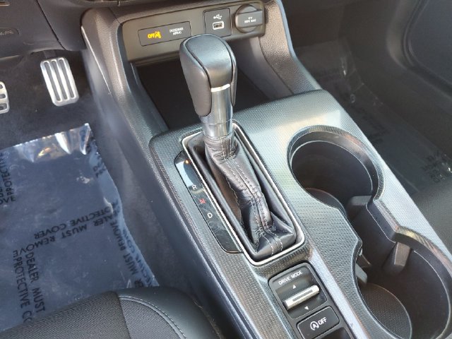 Used 2023 Honda Civic Sport image 25