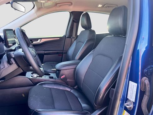 Used 2023 Ford Escape SE FWD image 21