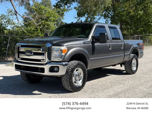 Used 2016 Ford F250 XLT w/ XLT Value Package AWD/4WD image 1