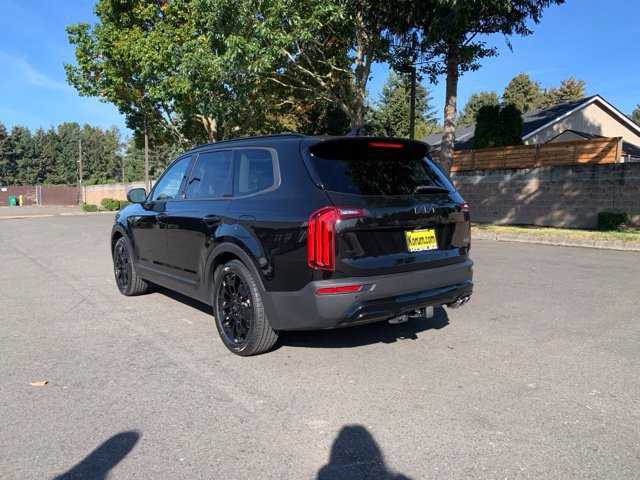 Used 2022 Kia Telluride EX w/ EX Premium Package AWD/4WD image 3