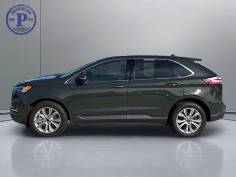 Used 2023 Ford Edge Titanium w/ Equipment Group 301A AWD/4WD image 4