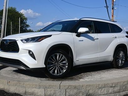 Used 2020 Toyota Highlander Limited Platinum