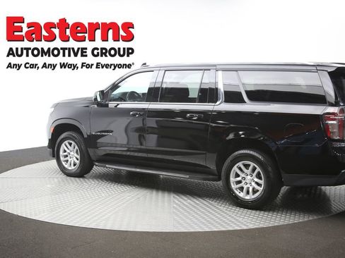 Used 2024 Chevrolet Suburban LT image 65