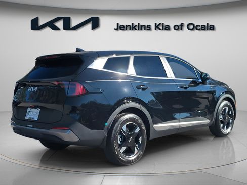 New 2026 Kia Sportage LX image 8