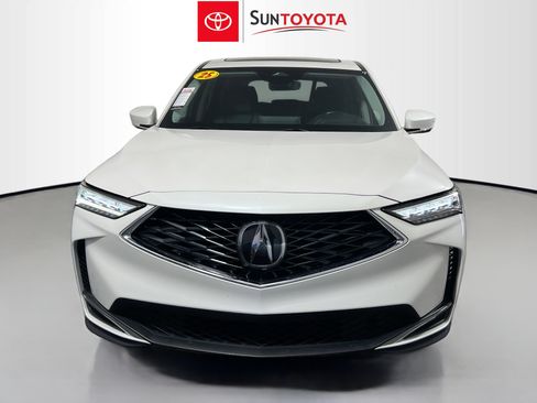Used 2025 Acura MDX SH-AWD image 10