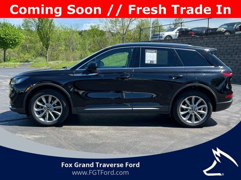 Used 2021 Lincoln Corsair AWD w/ Premium Package image 42