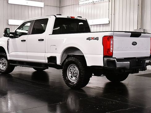 Used 2023 Ford F250 XL w/ XL Driver Assist Package AWD/4WD image 5
