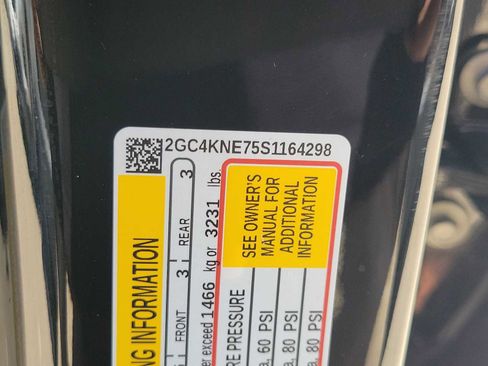 Used 2025 Chevrolet Silverado 2500 LT w/ Leather Package image 25