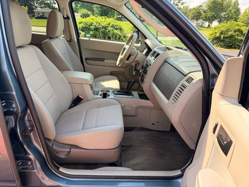 Used 2011 Ford Escape XLT FWD image 10