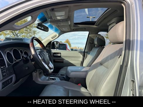 Used 2017 Toyota Sequoia Platinum image 6