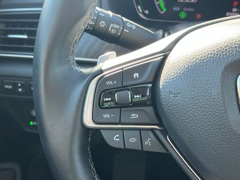 Used 2022 Honda Accord Touring image 29