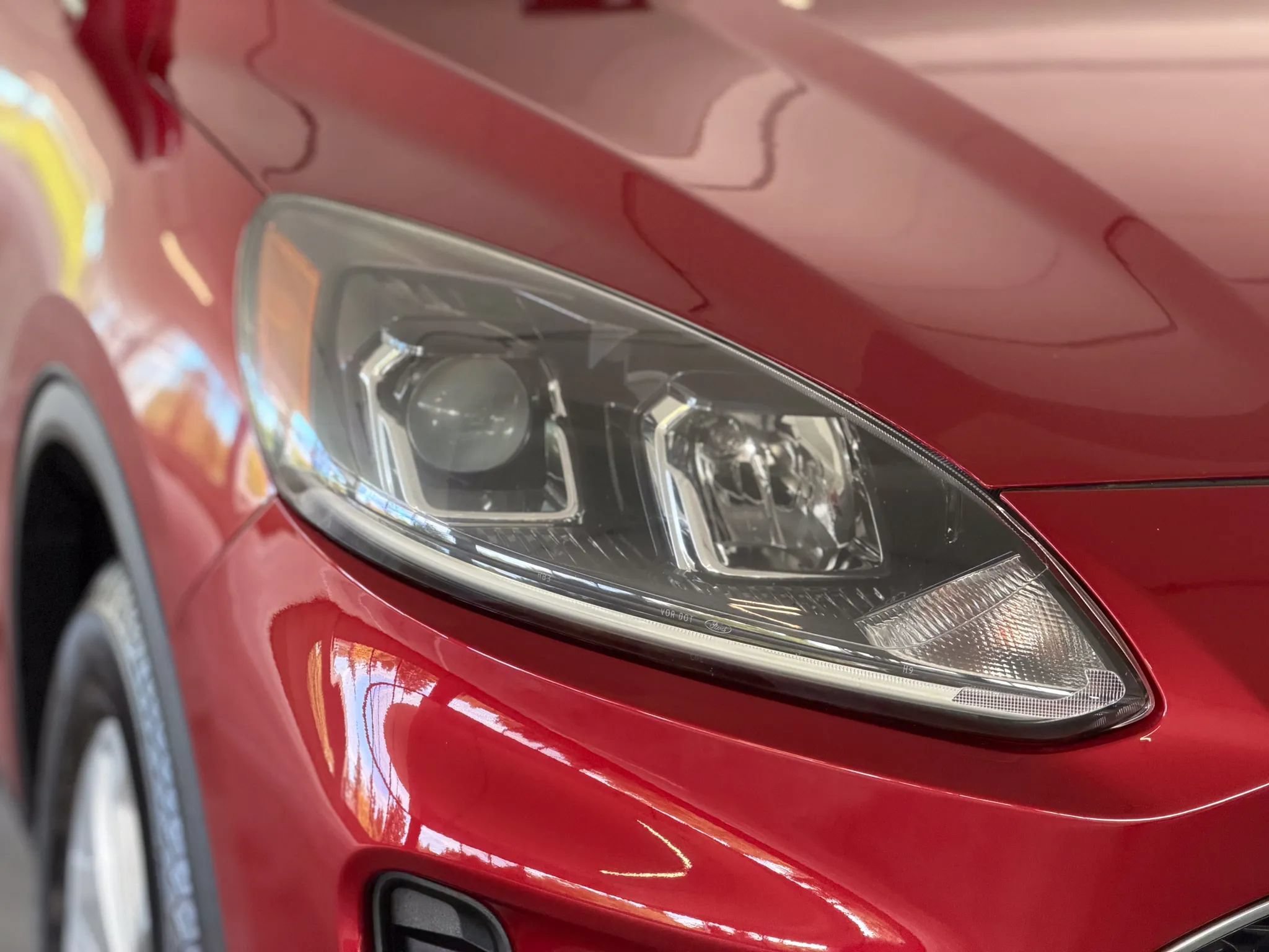 Used 2020 Ford Escape SE AWD/4WD image 12