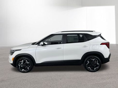 New 2026 Kia Seltos S image 14