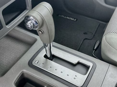 Used 2019 Nissan Frontier SV RWD image 23