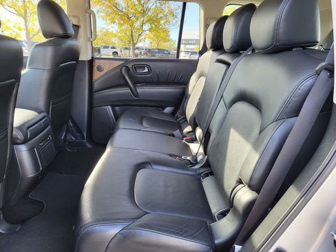 Used 2022 Nissan Armada SL image 5
