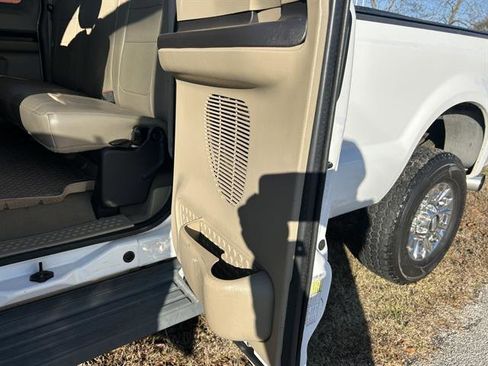 Used 2007 Ford F350 XL image 22