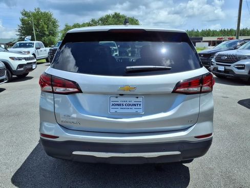 Used 2022 Chevrolet Equinox LT image 3
