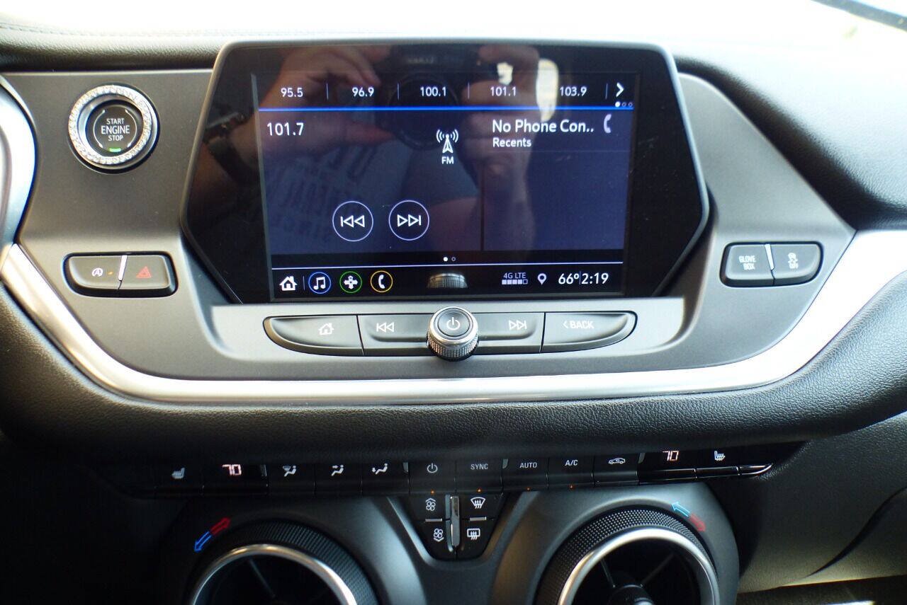Used 2020 Chevrolet Blazer LT FWD image 47