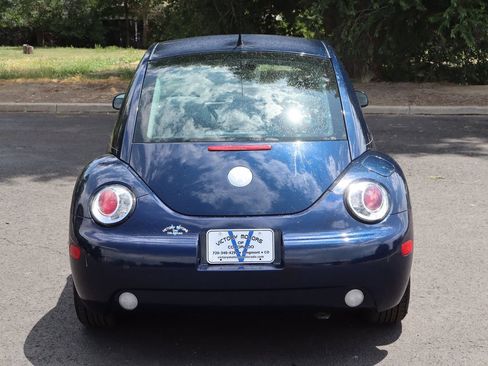 Used 2003 Volkswagen Beetle GL FWD image 6