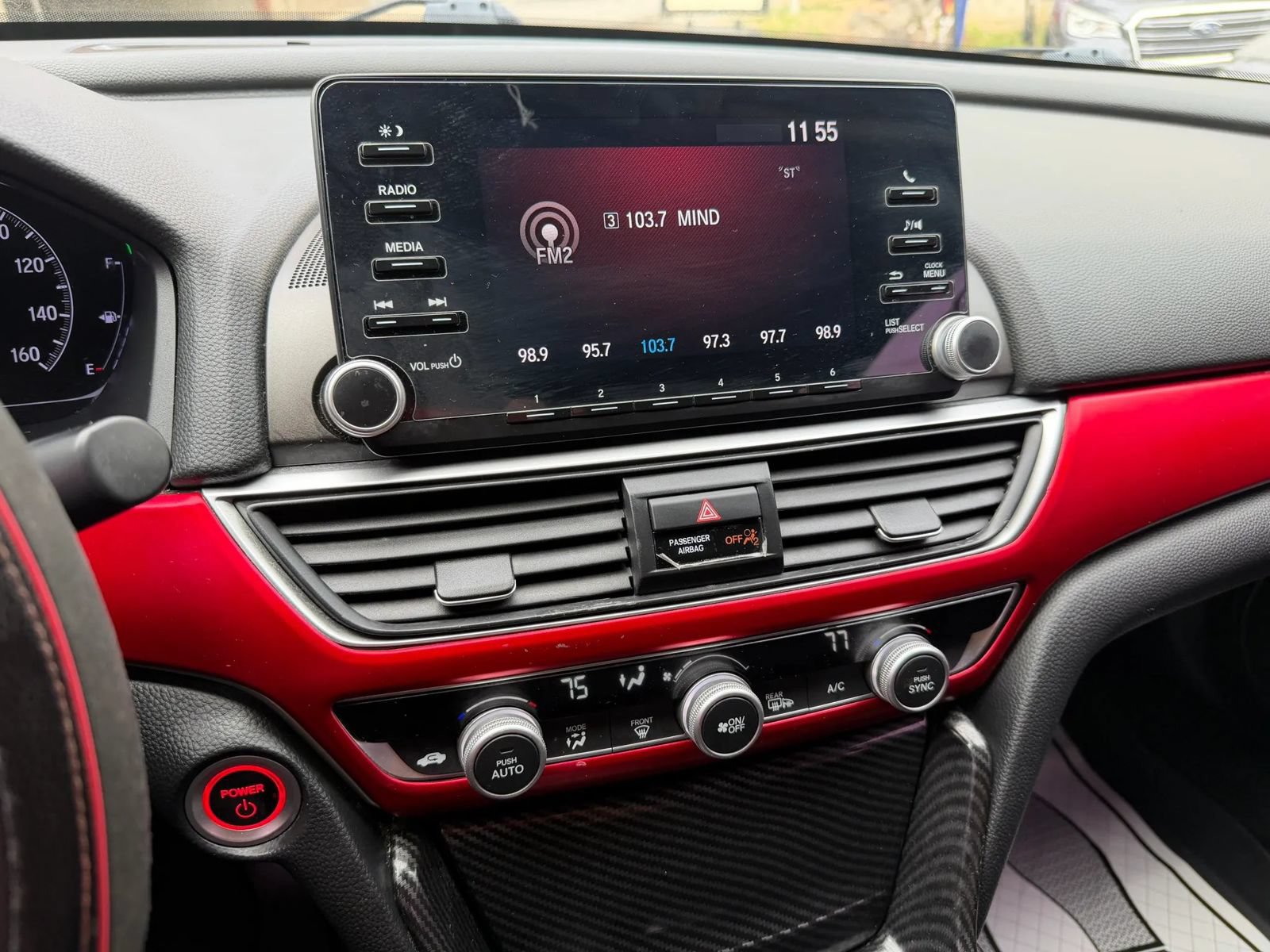 Used 2019 Honda Accord Hybrid image 24
